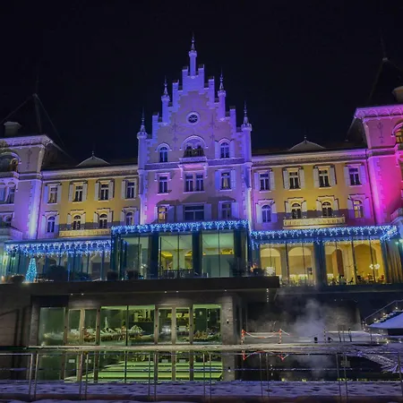 Grand Billia Отель
