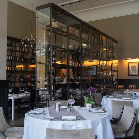 Отель Grand Billia 5*