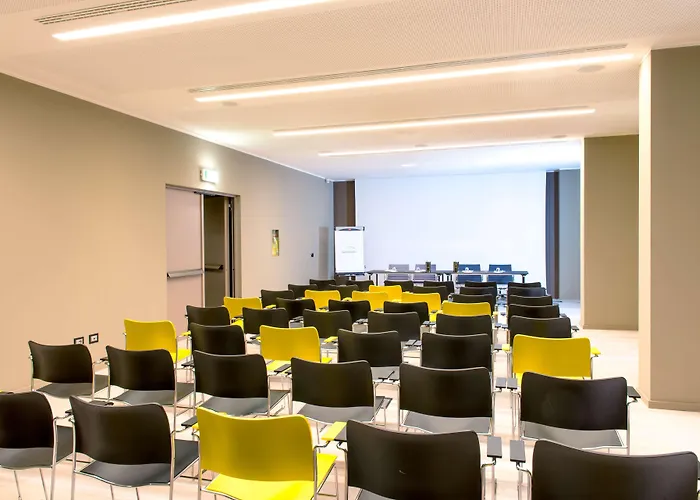 Hotel Grand Billia 5*