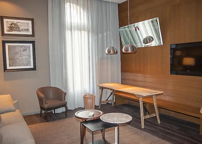 Hotel Grand Billia 5*