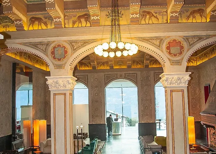 Grand Billia Hotel 5*